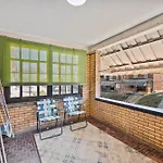 Large Apartment With Multiple Sleeping Options