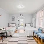Large Apartment With Multiple Sleeping Options